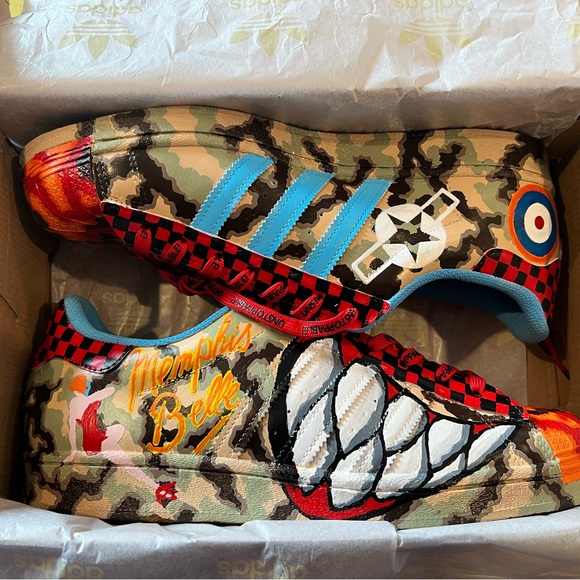 customized hand Painted Mens 9.5 Superstar from Triple White To WW2 inspired - Picture 10 of 10